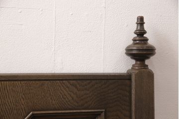 ビンテージ　神戸洋家具　永田良介商店　ヘッドボードのデザインがお洒落な木製ベッド(シングルベッド、マットレス、ヴィンテージ)(R-051648)