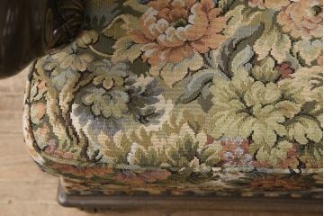 中古　神戸洋家具　永田良介商店　ゲンコツ型　最高峰!花柄ファブリックが格調高い空間を演出する1人掛けソファ(定価約70万円)(アームソファ、一人掛け)(R-051653)