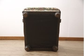 中古　神戸洋家具　永田良介商店　ゲンコツ型　最高峰!花柄ファブリックが格調高い空間を演出する1人掛けソファ(定価約70万円)(アームソファ、一人掛け)(R-051653)