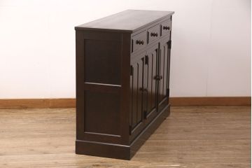 中古　北海道民芸家具　天板リメイク　和・洋どちらの空間にも合わせやすいサイドボード(キャビネット、収納棚、戸棚、サイドキャビネット)(R-051658)