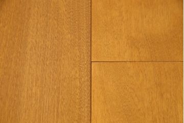 中古　美品　横浜クラシック家具　ダニエル(Daniel)　木の温もりを感じられる伸張式ダイニングテーブル(エクステンションテーブル、4人掛け、6人掛け)(R-051670)