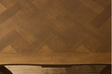 フランスアンティーク　オーク材　パーケット天板のデザインが素敵な伸長式ダイニングテーブル(エクステンションテーブル、ドローリーフテーブル)(R-051686)