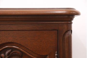 中古　DREXEL HERITAGE(ドレクセルヘリテイジ)　気品溢れる佇まいが魅力的なマホガニー材製サイドボード(リビングボード、収納棚、戸棚)(R-051691)