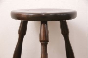 中古　松本民芸家具　花台としても活躍する温もりあふれる三脚スツール(椅子、花台)(R-051704)