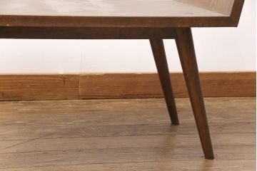 アメリカヴィンテージ　ビンテージ家具　変わったデザインがお洒落なセンターテーブル(ローテーブル、リビングテーブル)(R-051709)