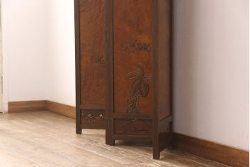アンティーク家具　工芸品　希少!カエデ材の彫刻や透かし彫り、象嵌の凝ったつくりが素晴らしい4連衝立て(四連衝立て、パーテーション、仕切り)(R-051717)
