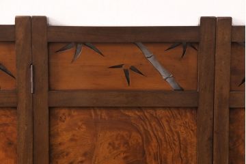 アンティーク家具　工芸品　希少!カエデ材の彫刻や透かし彫り、象嵌の凝ったつくりが素晴らしい4連衝立て(四連衝立て、パーテーション、仕切り)(R-051717)