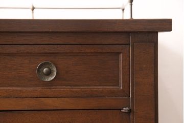 中古　アメリカ製　DREXEL HERITAGE(ドレクセルヘリテイジ)　Triune(トライユン)　キャスター付きサービス台(サーバー、キャビネット、作業台、収納棚)(R-051718)