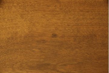 中古　美品　横浜ダニエル(daniel)　アーリーアメリカン　A-104横長整理タンス　気品漂う洗練されたデザインが魅力的なチェスト(引き出し、洋服タンス、サイドボード)(R-051722)