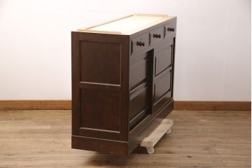 中古　松本民芸家具　天板リメイク　和・洋どちらの空間にも合わせやすいサイドボード(収納棚、ローボード、リビングボード)(R-051725)