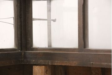 和製アンティーク　Rガラス　タイル張りが魅力!レトロな空間づくりに活躍するガラスケース(ショーケース、陳列棚、店舗什器、曲げガラス、L型ガラスケース)(R-051727)