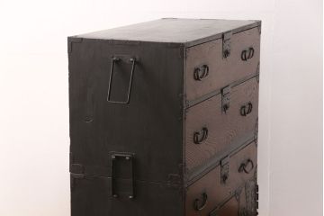 和製アンティーク　明治大正期　前面ケヤキ材・玉杢　味わいのある二段重ね時代箪笥 (和箪笥、収納箪笥、引き出し)(R-051734)