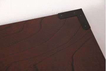 中古　欅産業　木目が美しく高級感溢れる漆塗りの仙台箪笥 (衣装箪笥、タンス、引き出し)(R-051736)