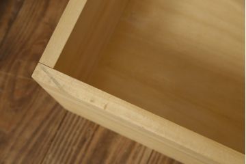 中古　リメイク家具　北海道民芸家具　上質な作りが魅力のサイドキャビネット(リビングボード、引き出し、チェスト、テレビ台)(R-051738)