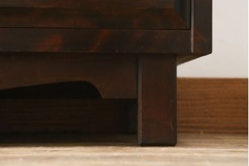 中古　リメイク家具　北海道民芸家具　上質な作りが魅力のサイドキャビネット(リビングボード、引き出し、チェスト、テレビ台)(R-051738)