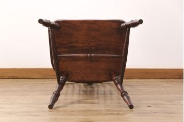 中古　美品　松本民芸家具風　背もたれのデザインがお洒落な上質なつくりのウィンザーチェア(アームチェア、椅子、ウインザーチェア)(R-051742)