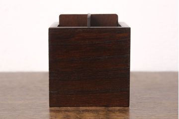 中古　美品　岩谷堂箪笥　巾着モチーフの金具が目を引くペン立て(ペンスタンド)(R-051746)