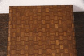 中古　伝統工芸　かご編みのような市松模様がおしゃれな寄木細工の小箱(文箱、収納箱、小物収納、木箱)(R-051747)