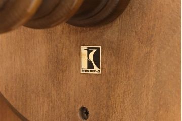 和製ヴィンテージ　飛騨産業　キツツキ　丸い天板のサイドテーブル(飾り台、花台)(R-051749)