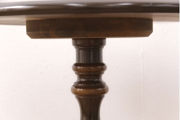和製ヴィンテージ　飛騨産業　キツツキ　丸い天板のサイドテーブル(飾り台、花台)(R-051749)
