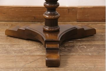 和製ヴィンテージ　飛騨産業　キツツキ　丸い天板のサイドテーブル(飾り台、花台)(R-051749)
