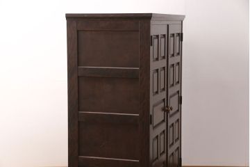 中古　北海道民芸家具　ワードローブをリメイク!取り入れやすいサイズに生まれ変わる収納棚(本箱、下駄箱、ブックケース、本箱、キャビネット)(R-051752)