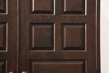 中古　北海道民芸家具　ワードローブをリメイク!取り入れやすいサイズに生まれ変わる収納棚(本箱、下駄箱、ブックケース、本箱、キャビネット)(R-051752)