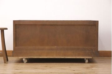 中古　北海道民芸家具　当店リメイク　奥行を詰めて取り入れやすいサイズに生まれ変わるローチェスト(テレビ台、テレビボード、ローボード、引き出し)(R-051753)