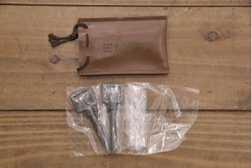 中古　北海道民芸家具　当店リメイク　奥行を詰めて取り入れやすいサイズに生まれ変わるローチェスト(テレビ台、テレビボード、ローボード、引き出し)(R-051753)