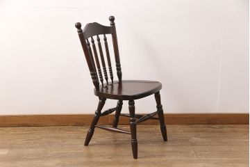 中古　北海道民芸家具　美品!クラシカルな雰囲気漂うダイニングチェア(椅子、板座チェア)(R-051754)