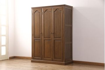 中古　旭川家具　山室家具　ナラ材　ハートメイドファニチャー　ESPOIR(エスポアール)シリーズ　No.101　収納力抜群のワードローブ(洋服タンス、衣装タンス、キャビネット)(定価約40万円)(R-051759)