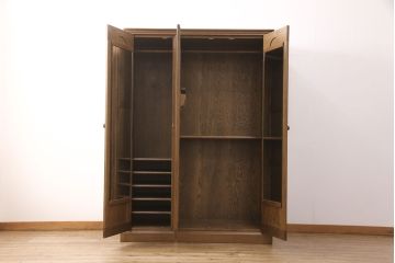 中古　旭川家具　山室家具　ナラ材　ハートメイドファニチャー　ESPOIR(エスポアール)シリーズ　No.101　収納力抜群のワードローブ(洋服タンス、衣装タンス、キャビネット)(定価約40万円)(R-051759)