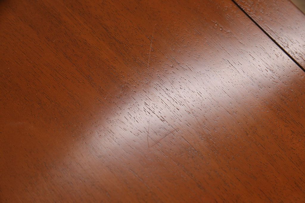 中古　美品　DREXEL HERITAGE(ドレクセルヘリテイジ)　Triune(トライユン)　クラシカルな佇まいのサイドボード(キャビネット、リビングボード)(定価約54万円)(R-051761)