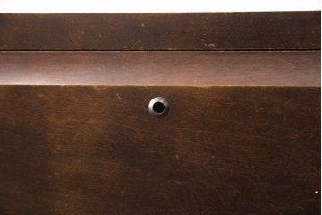 中古　北海道民芸家具　天板リメイク　取り入れやすいサイズに生まれ変わる!シックな佇まいが魅力のサイドチェスト(引き出し)(R-051763)