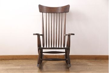 中古　極美品!　松本民芸家具　くつろぎの時間にぴったりなJ型ロッキングチェア(アームチェア、揺り椅子)(R-051767)