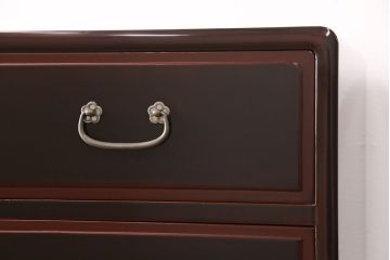 中古　美品　本漆溜塗り　美しい花の蒔絵が目を引く二段重ね箪笥(定価220万円)(和タンス、引き出し、チェスト)(R-051771)