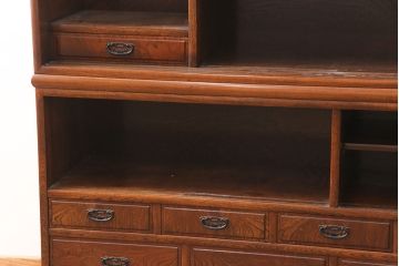 中古　極上品　総漆塗り　前面ケヤキ無垢材　玉杢　最高級品の二段重ね大型茶箪笥(茶棚、飾り棚、収納棚、キャビネット)(定価約250万円)(R-051772)