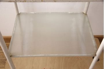 和製アンティーク　シャビーな風合いがお洒落な医療用キャスターワゴン(ケビント、トロリー、キッチンワゴン)(R-051780)