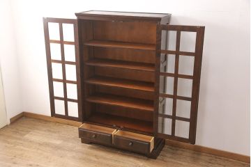 中古　美品　北海道民芸家具　和洋折衷どちらのお部屋にも馴染むブックケース(本箱、収納棚、キャビネット、飾り棚)(R-051785)