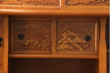 中古　美品　前面ケヤキ材　なかなかお目にかかれない特大サイズの2段重ね茶箪笥(茶棚、食器棚、収納棚、キャビネット、戸棚)(定価約135万円)(R-051786)