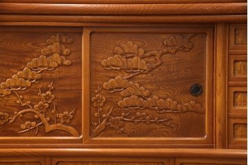中古　美品　前面ケヤキ材　なかなかお目にかかれない特大サイズの2段重ね茶箪笥(茶棚、食器棚、収納棚、キャビネット、戸棚)(定価約135万円)(R-051786)