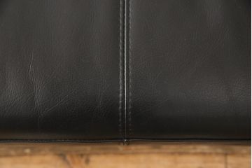 中古　REAL Style(リアルスタイル)　GRAN sofa(グランソファ)　ウォールナット無垢材　本革　モダンな空間を演出する3人掛けソファ(三人掛け、3P、アームソファ)(R-051790)