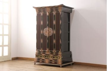 中古　展示品　未使用品　伝統工芸　150代　金仏壇「鳳凰」　細部まで造り込まれた意匠と高級感漂う芸術品のような佇まいが魅力の長岡仏壇(定価約260万円)(R-051791)