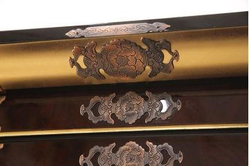 中古　展示品　未使用品　伝統工芸　150代　金仏壇「鳳凰」　細部まで造り込まれた意匠と高級感漂う芸術品のような佇まいが魅力の長岡仏壇(定価約260万円)(R-051791)