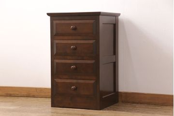 中古　美品　松本民芸家具　立体的なデザインが目を引くT型脇棚(サイドチェスト)(定価約13万8千円)(R-051797)
