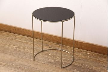 中古　展示品　2019年製　arflex(アルフレックス)　CLIPS(クリップス)　モダンな空間を演出するサイドテーブル(コーヒーテーブル、エンドテーブル、花台)(定価約13万6千円)(R-051802)
