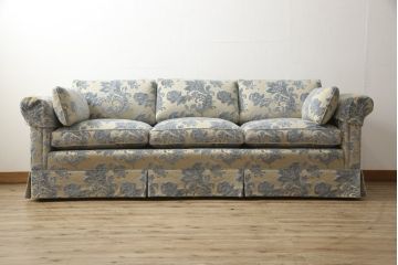 中古　超美品　DREXEL HERITAGE(ドレクセルヘリテイジ)　水色の花柄が上品な3人掛けソファ(定価約100万円)(アームソファ、三人掛け、3P)(R-051810)