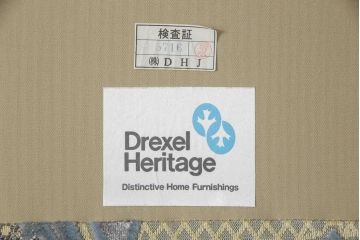 中古　超美品　DREXEL HERITAGE(ドレクセルヘリテイジ)　水色の花柄が上品な3人掛けソファ(定価約100万円)(アームソファ、三人掛け、3P)(R-051810)