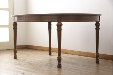 中古　美品　DREXEL HERITAGE(ドレクセルヘリテイジ)　FRANCESCA(フランチェスカ)シリーズ　優美な佇まいのダイニングテーブル(2人掛け、4人掛け)(R-051811)