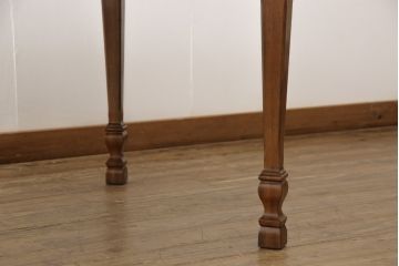 中古　美品　DREXEL HERITAGE(ドレクセルヘリテイジ)　FRANCESCA(フランチェスカ)シリーズ　優美な佇まいのダイニングテーブル(2人掛け、4人掛け)(R-051811)